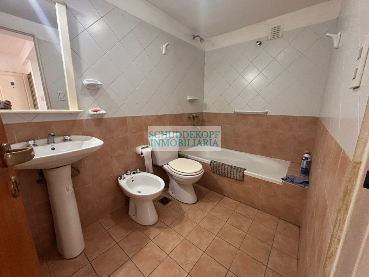 Alquiler Departamento 1 dormitorio Leloir 231