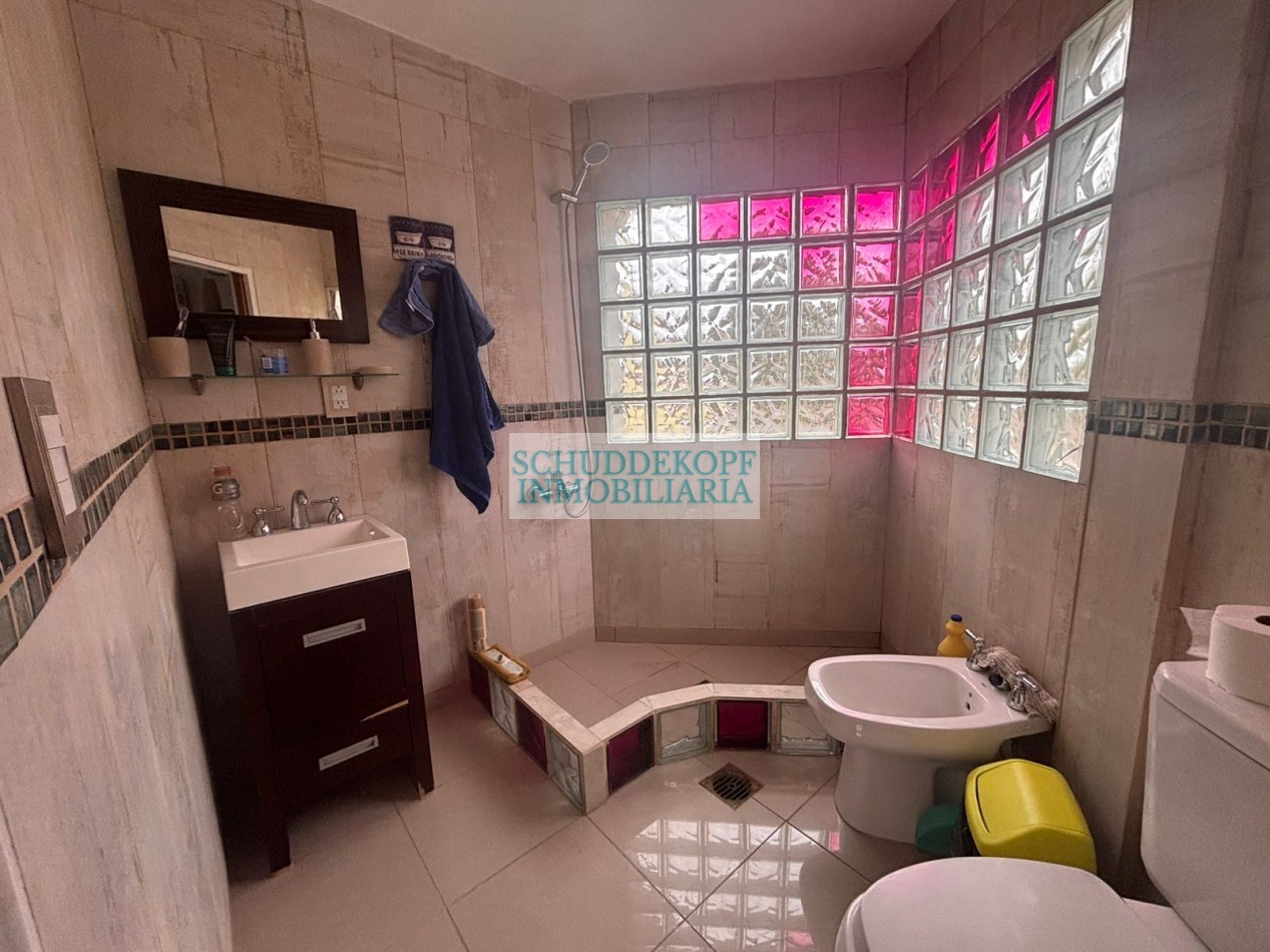 VENTA CASA BARRIO CANAL V
