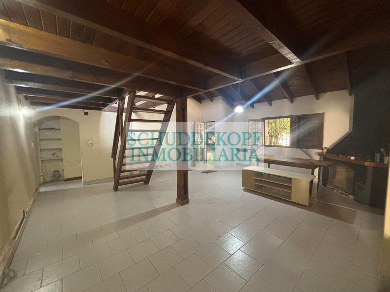 VENTA CASA 2 DORMITORIOS BARRIO EL PROGRESO