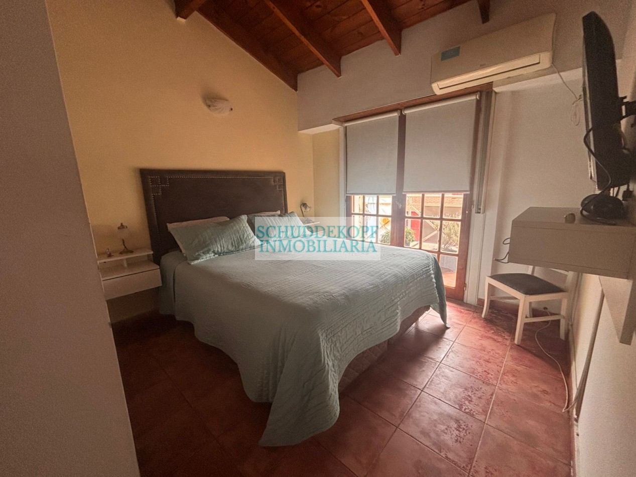 VENTA CASA BARRIO CANAL V